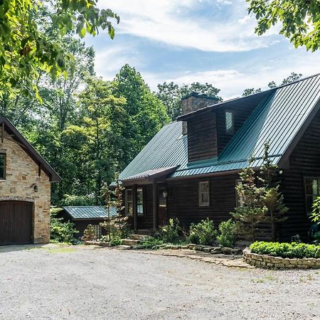Cozy 2 Bedroom Cabin Nestled In Wooded Hideaway Monterey Kültér fotó